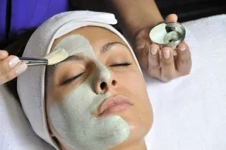 Cum de a face lotiune de petale de trandafir, la pas cu pas acasă și este disponibil - pulsul frumuseții feminine