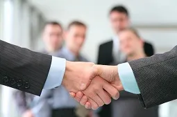 Cum de a deschide un centru de formare și de a face afaceri eficiente