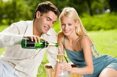 Cum pentru a marca aniversarea a relațiilor 7 opțiuni