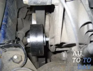 Pe măsură ce trage centura - a reveni la încărcarea normală (generator) Cum de a strânge cureaua alternatorului - a reveni la încărcarea normală