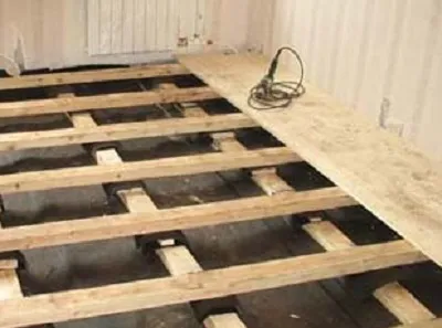 Cum de a construi un etaj in casa (casa din lemn lor) Cum de a construi un etaj în casă