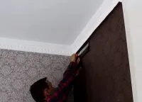 Cum pentru a lipi tapet de vinil