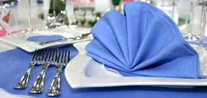 Cum să se stabilească instrumentele pe masă, foaie de ieftin mamei mele (tabel) Cum să se stabilească instrumentele de pe masa, foaie de ieftin mamei mele