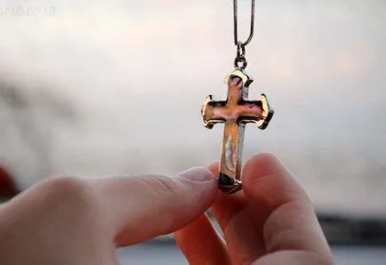 Cum se consacra crucea în biserică sau acasă (sfinți) Cum se consacra crucea în biserică sau acasă