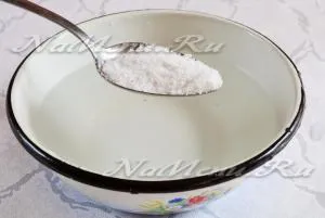 Cum de a găti castraveți sărate saramură rece acasă crocantă (Cook) Cum de a găti castraveți sărate acasă crocantă saramură rece