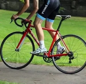 Cum de a alege bicicleta potrivita pentru bărbați, femei, criterii importante adolescent, o revizuire a top 5 cele mai bune (pentru biciclete) Cum de a alege bicicleta potrivita pentru bărbați, femei, criterii importante adolescent, o revizuire a top 5 cele mai bune