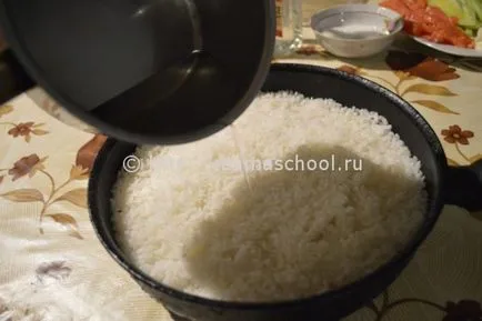 Cum să se pregătească rulouri la reteta acasă cu o fotografie