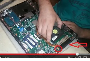 Cum să demontați laptop eMachines e732