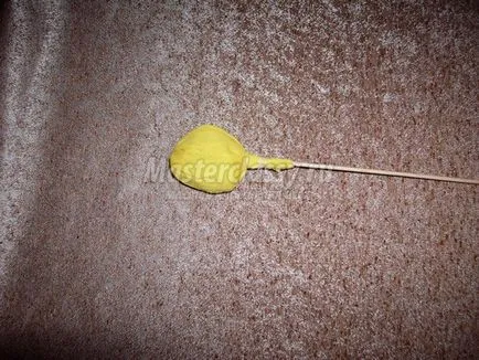Cum sa faci un buchet de lalele de dulciuri cu mâinile sale