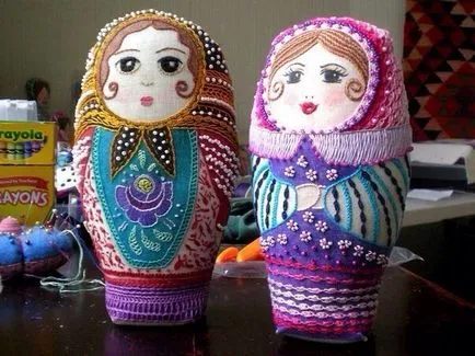 Cum de a face tesatura Matryoshka cu mâinile (păpușă) Cum de a face tesatura Matryoshka cu mâinile