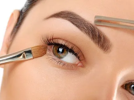 Cum sa faci o păpușă Barbie pas etapele Machiaj Eye cu tutoriale pas foto și video