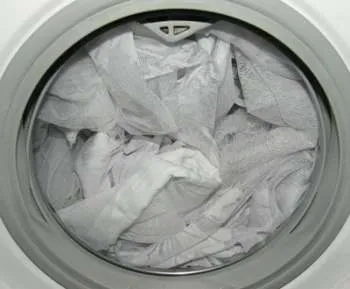 Cum să se spele tul într-o mașină de spălat și mâinile