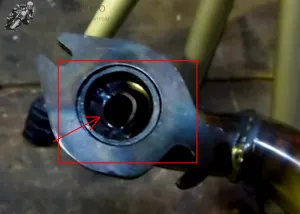 Cum de a elimina dopul din amortizorul de zgomot pe o motoretă