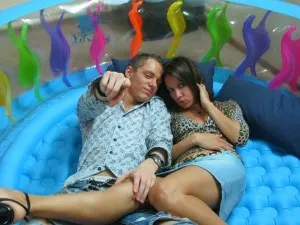 Cum să se comporte la prima întâlnire cu o fată, unde să meargă și cum cel mai bine pentru a efectua ce să facă cu