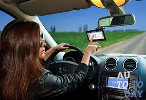 Cum de a alege cel mai bun program pentru navigatorul auto