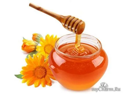 După cum mă uit figura și sănătatea ei cu grupul de miere între noi fete
