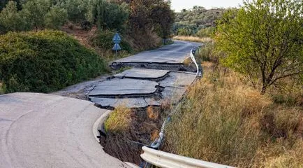 Cum de a forța funcționarilor pentru a repara autostrada tramvai