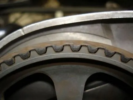 Cum să înlocuiți cureaua de distribuție pe a4 ANB audi motor, automobilist manual (centura) Cum să înlocuiți cureaua de distribuție pe motor audi a4 ANB, beneficii automobilist