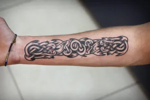 modele de tatuaje celtice - istoria, semnificație, schițe, fotografii (modele) modele de tatuaje celtice - istoria, semnificație, schițe, fotografii