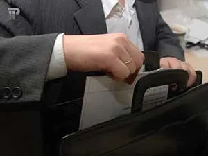 La care notarul să se aplice la intrarea în moștenirea (ce) La care notarul să aplice la intrarea în moștenirea