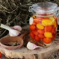 rosii conservate - (mai mult de 16 rețete), cu fotografii de pe (tomate) rosii conservate - (mai mult de 16 rețete), cu fotografii de pe