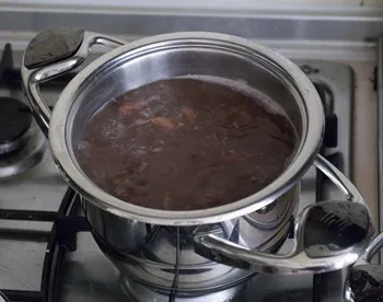 fasole roșie cu carne de pui - reteta cu pas cu pas fotografii (pui) fasole roșie cu carne de pui - reteta cu pas cu pas fotografii