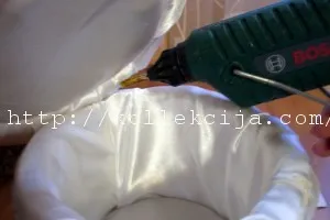cutie papusa cu mâinile lor, mâinile - revista de internet (cerc în interiorul capacului spumă) cutie papusa cu mâinile lor, cu propriile lor mâini - Magazine Online