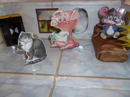 Teatru de păpuși, obiecte de artizanat realizate din materiale de fier vechi (meserii pentru copii) Teatru de păpuși, obiecte de artizanat realizate din materiale de resturi