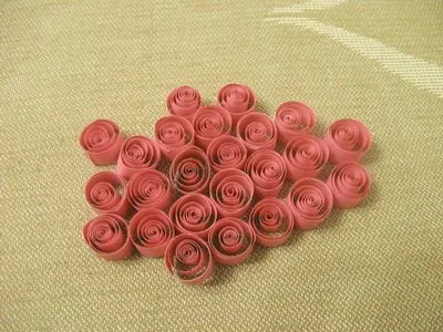 Quilling pentru schema de incepatori, cursuri de master cu fotografii și video