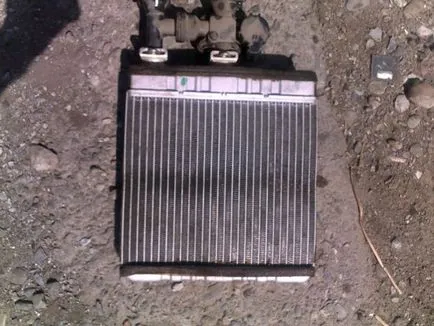 Scoaterea radiatorului cuptorului Opel Astra (decis) - 2 răspunsuri (radiator) Cum de a elimina soba radiatorului Opel Astra (decis) - 2 raspunsuri