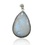 Moonstone (adular), proprietățile sale, interesat de semnul zodiacal, valoarea