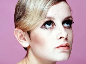 Machiaj Twiggy face conform instrucțiunilor (make-up) Twiggy machiaj făcut în conformitate cu instrucțiunile