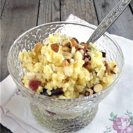 Cele mai bune moduri de a găti în mod corect terci mei delicioase pentru adulți și copii (Cook) Cele mai bune moduri de a găti în mod corect terci mei delicioase pentru adulți și copii