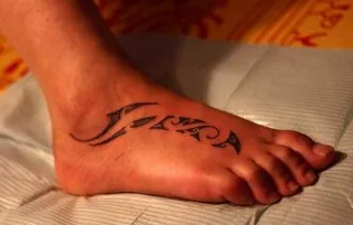 tatuaje mici pentru fete populare opțiuni, fotografii