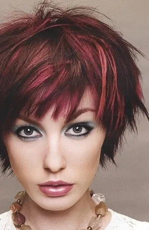 Repere pe patru o fotografie natură, și sfaturi stilist, video-on de colorare a părului