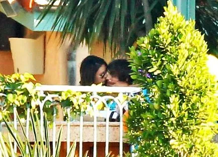Mila Kunis și Ashton Kutcher dragoste, căsătorie, știri și fotografii în 2017 (mil) Mila Kunis și Ashton Kutcher dragoste, căsătorie, știri și fotografie 2017