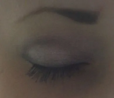 Mele preferate din două tonuri umbra dior fardurilor 2 couleurs, numărul 055 cocktail Uită-te