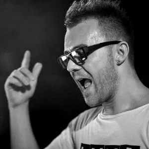 Muzica tech-house