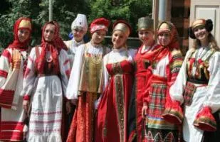 Costume naționale România