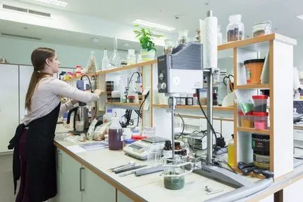 Natura siberica ca un om de afaceri de 90 făcut cosmetice marca internațională Siberian (siberica) Natura siberica ca un om de afaceri de 90 făcut cosmetice marca internaționale Siberian