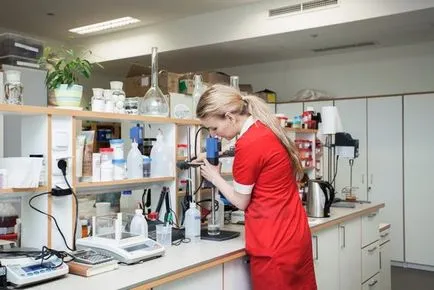 Natura siberica ca un om de afaceri de 90 făcut cosmetice marca internațională Siberian (brand) Natura siberica ca un om de afaceri de 90 făcut cosmetice marca internaționale Siberian