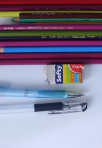 Cum de a desena un om de zăpadă, trage treptat în creion, copilul meu
