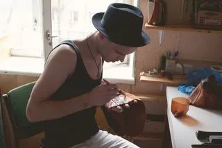 Pantofii cu mâinile cum să facă o pantofi de vis la domiciliu (lor) Pantofii cu mâinile cum să facă o pantofi de vis la domiciliu