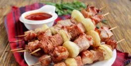 Aluat pentru aluat dospit de rețete, drojdie proaspătă uscată (dospită drojdie) Aluat pentru aluat dospit de rețete, drojdie proaspătă uscată