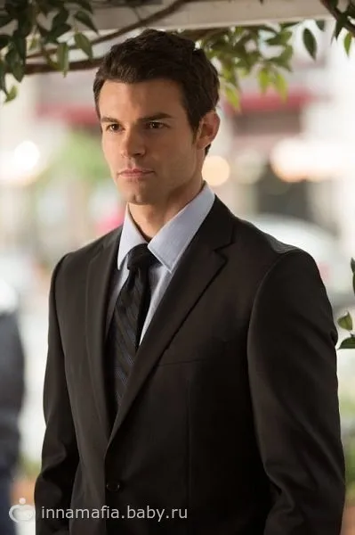 Caractere Vampire Diaries