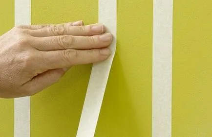 Vopsea culoarea peretilor de instrucțiuni video cu mâinile lor, în special pictura plafonul în cealaltă (lor) Vopsea culoarea peretilor de instrucțiuni video cu mâinile lor, în special pictura plafon în celălalt