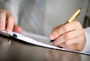 O scrisoare de invitație la expoziție - proiectarea și recomandări de probă (în expoziție și vânzarea unei scrisori de invitație la expoziția de produse) O scrisoare de invitație la expoziție - proiectarea eșantionului și recomandări