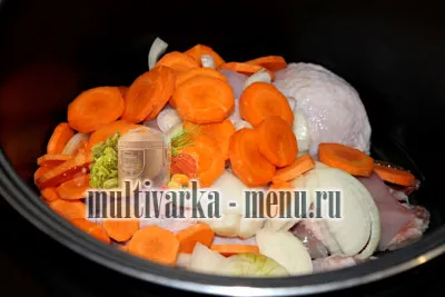 Pilaf cu pui în multivarka polaris