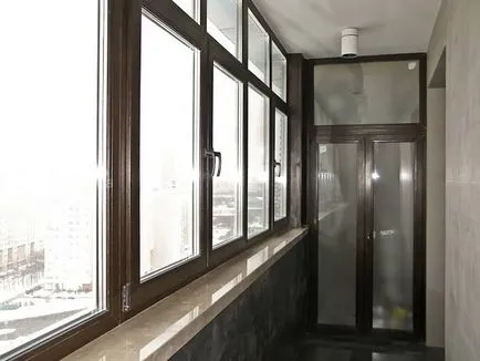 Ferestre din plastic de pe geamul de balcon loggii, instalare, glazura propriile lor mâini, ceea ce este mai bine