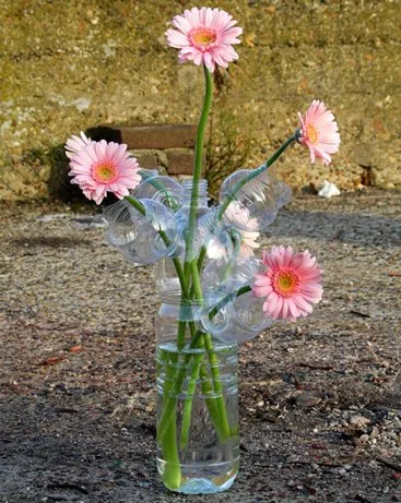 Articole din sticle de plastic cu propriile lor mâini pentru casa, gradina si gradina pentru copii